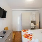 Suzy * Zadar